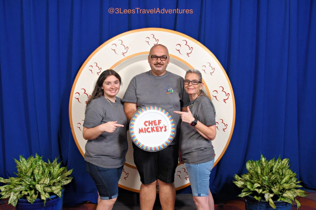 Upon Entering or Exiting Chef Mickey’s Restaurant make sure to have your Photo taken with the Iconic Chef Mickey’s Plate by the Disney Photopass Photographer.