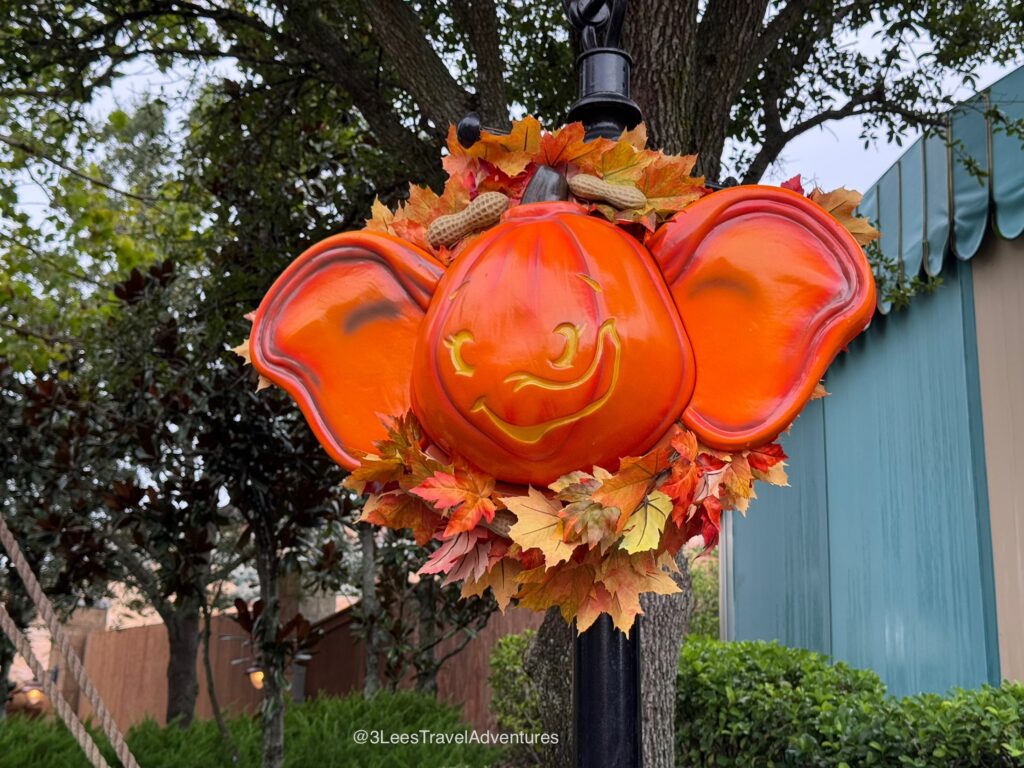 Storybook Circus has joined in on the 2025 Fall and Halloween Fun at the Magic Kingdom with some new Festive Decorations featuring some familiar faces.